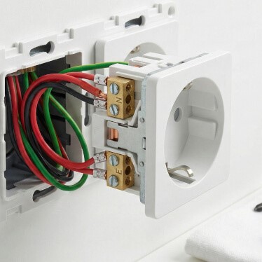 Switch & Socket Series Selection for Homes and Offices: Design, Module Compatibility, Installation Criteria